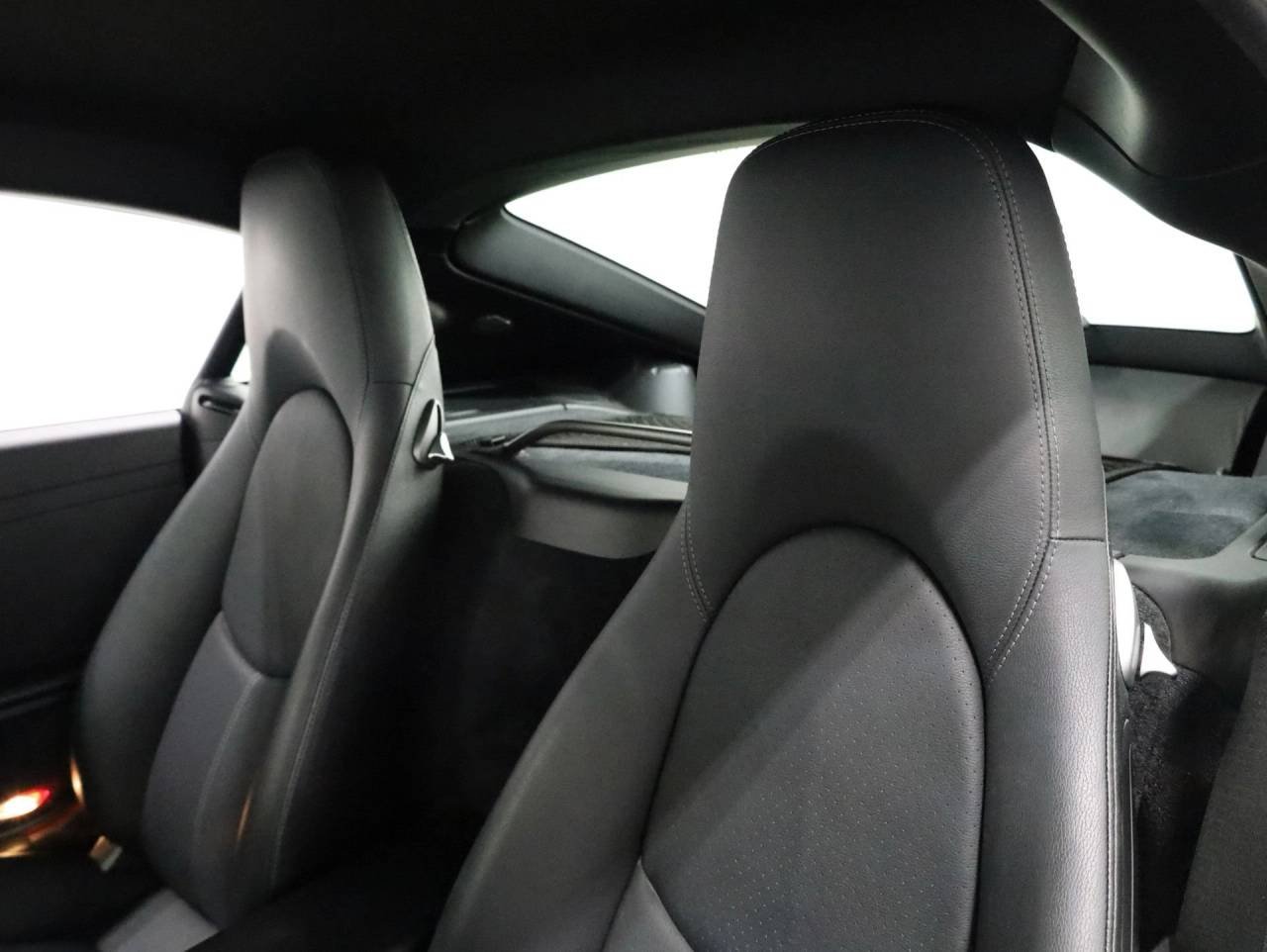 Used 2008 Arctic Silver Metallic Porsche Cayman image 18
