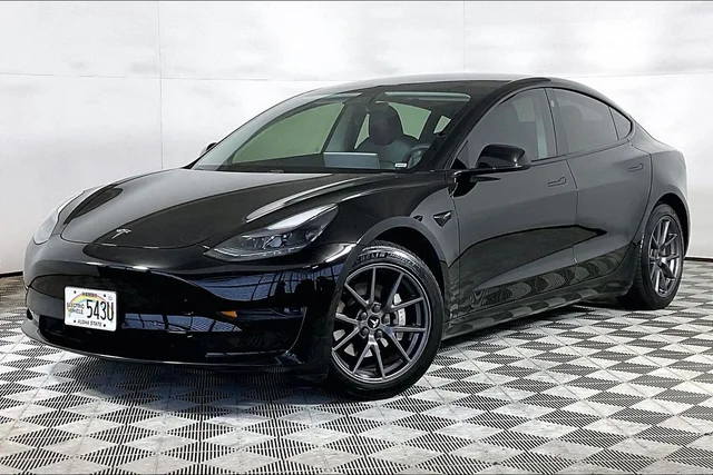 2021 Tesla Model 3 Standard Range Plus