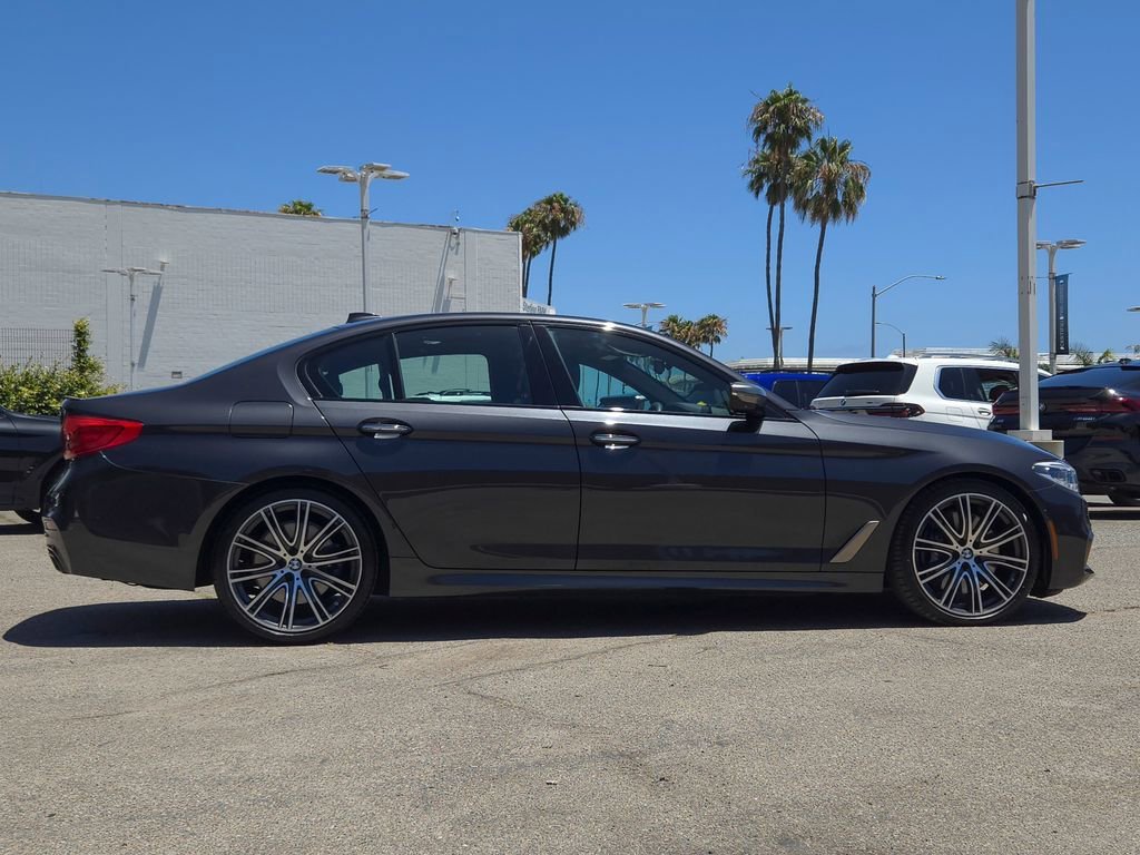Used 2018 Dark Graphite Metallic BMW M550i xDrive image 3