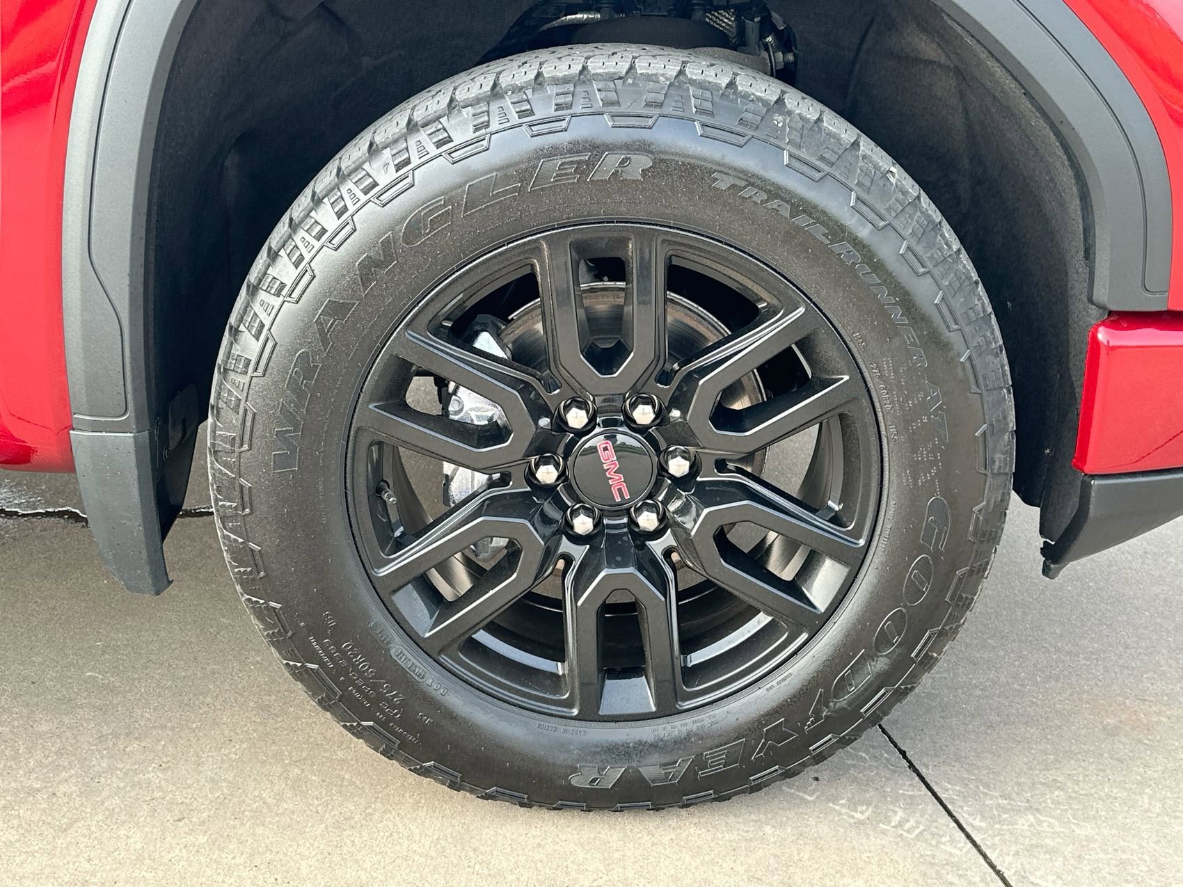 Used 2023 Volcanic Red Tintcoat GMC Elevation image 10