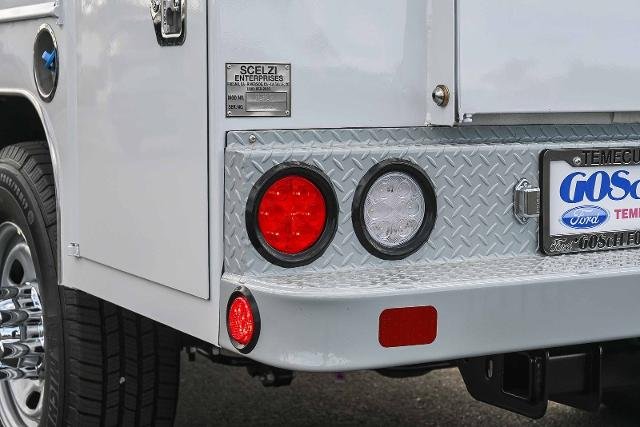 New 2026 Oxford White Ford F-350® XL image 38