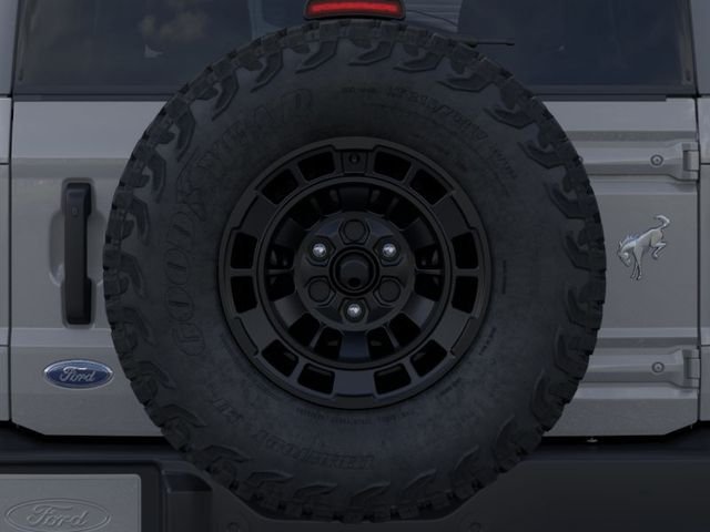 New 2026 Avalanche Gray Ford Outer Banks® image 24