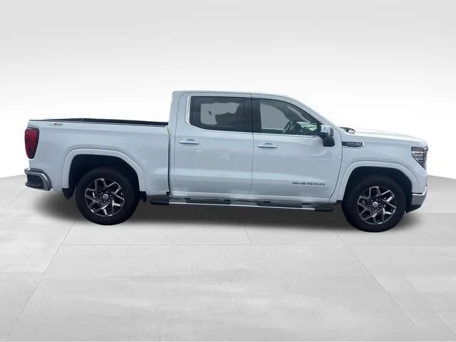 New 2026 Summit White GMC SLT image 7