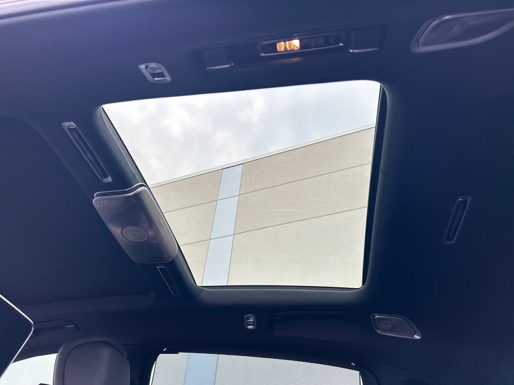 Certified Used 2024  Mercedes-Benz Maybach S 680 image 22