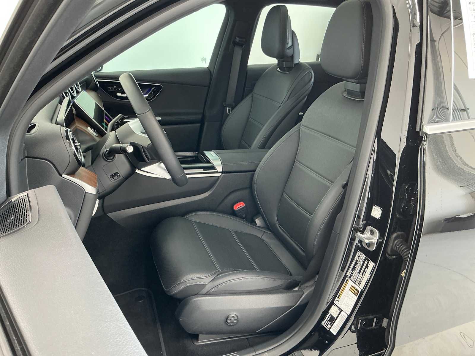Certified Used 2026 Black Mercedes-Benz GLC 300 image 12