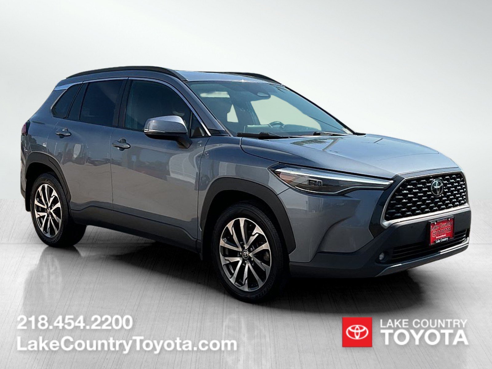 Used 2023 Blue Toyota XLE image 7