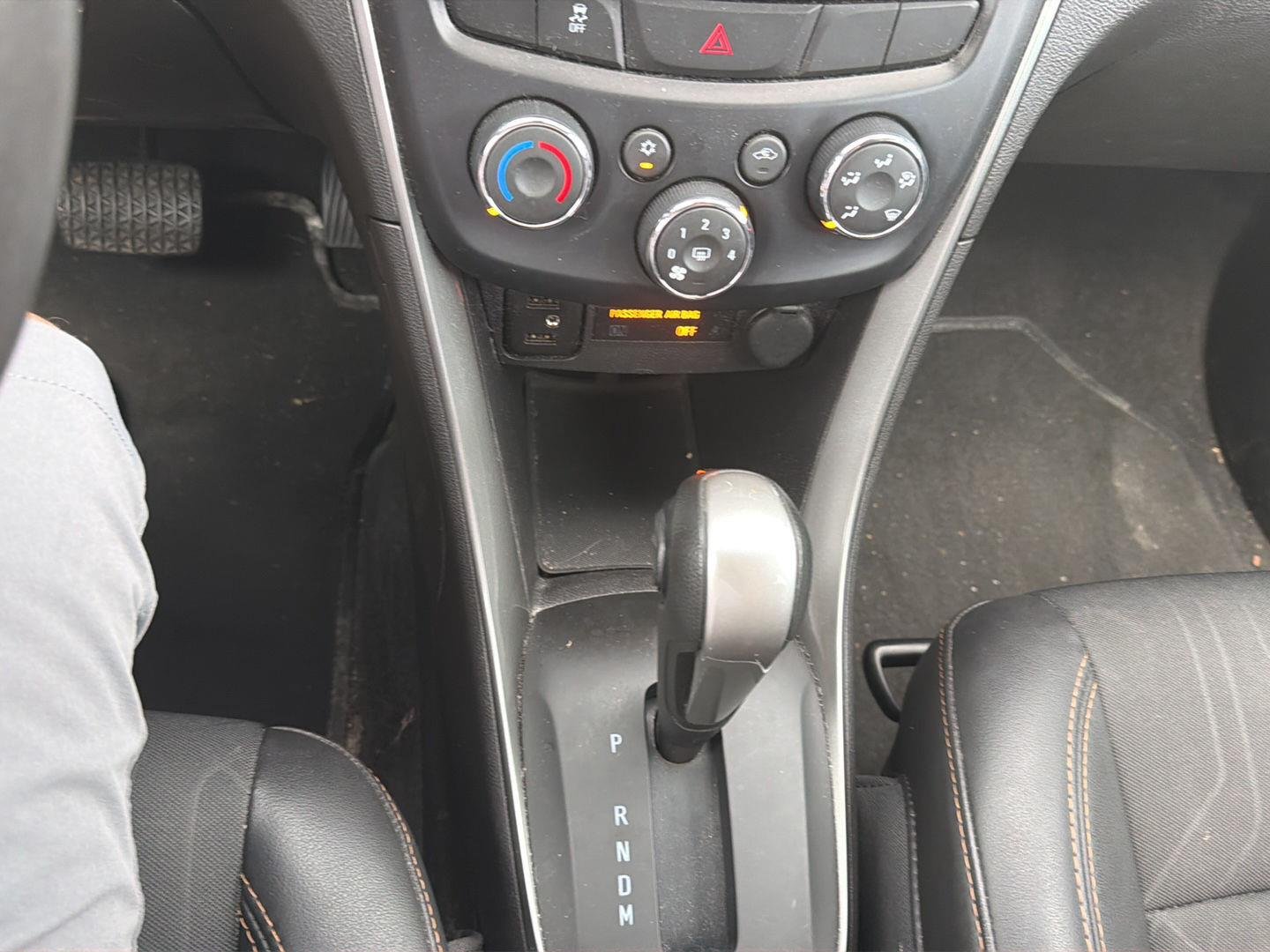 Used 2018 Mosaic Black Metallic Chevrolet LT image 21