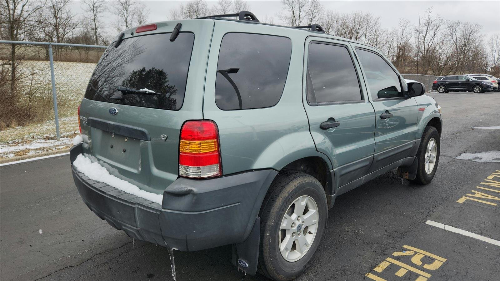Used 2005 Ford Escape XLT with VIN 1FMYU03175KB63795 for sale in Florence, KY
