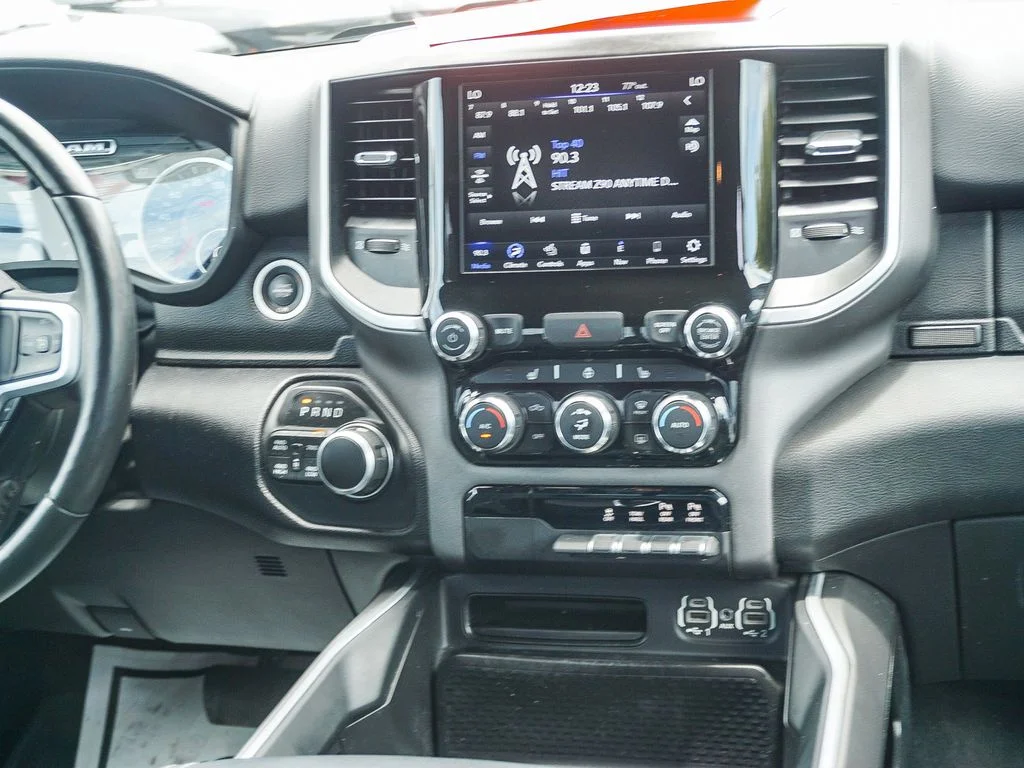 Used 2021 Black Ram Big Horn/Lone Star image 15