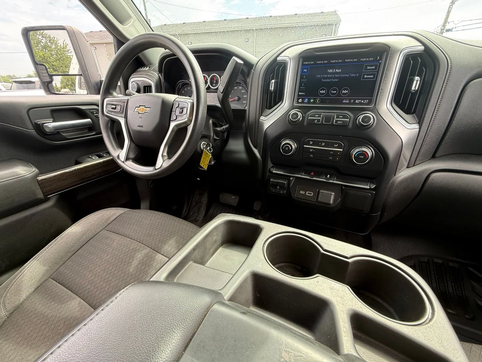 Used 2020 White Chevrolet LT image 13