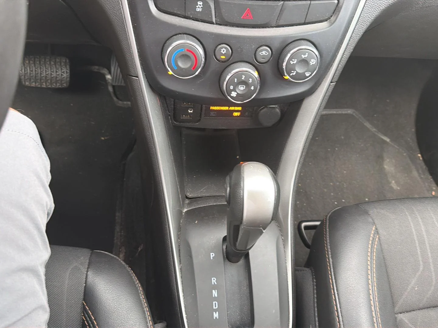 Used 2018 Mosaic Black Metallic Chevrolet LT image 21