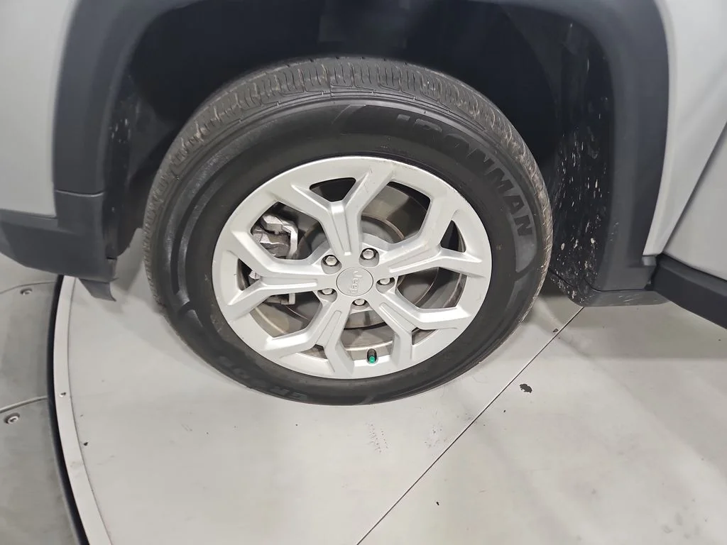 2024 Jeep Compass Latitude - Photo 25