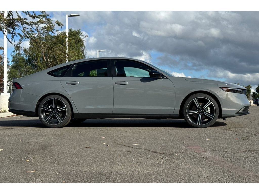 New 2026 Urban Gray Pearl Honda Sport image 3