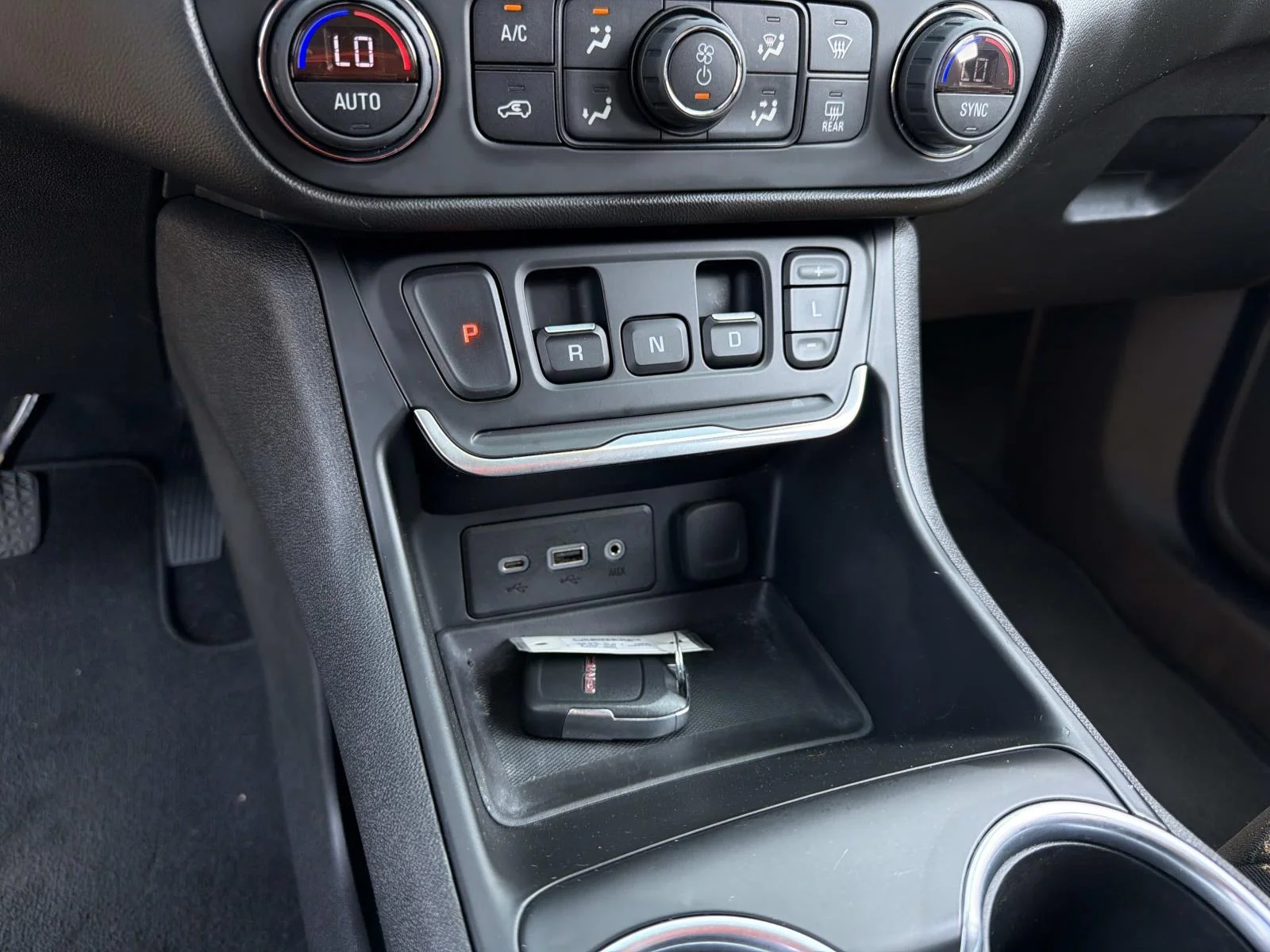 2020 GMC Terrain SLE - Photo 24