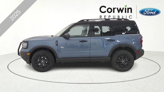 New 2025 Azure Gray Metallic Tri-Coat Ford Outer Banks® image 4
