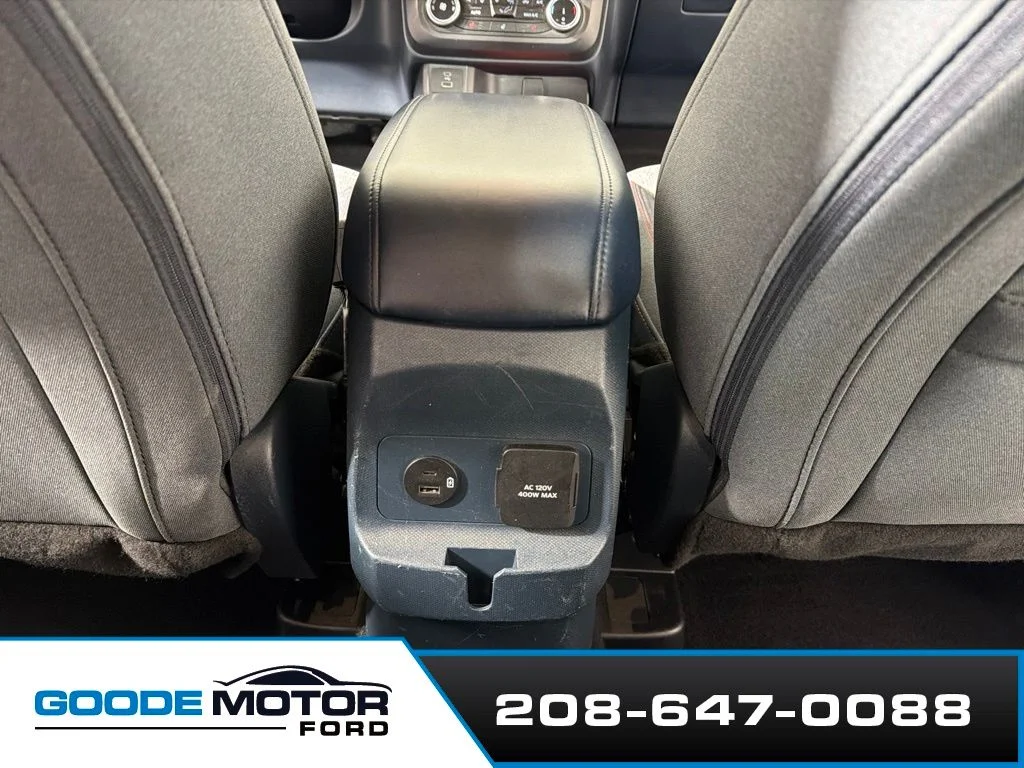 Certified Used 2024 Oxford White Ford XLT image 21