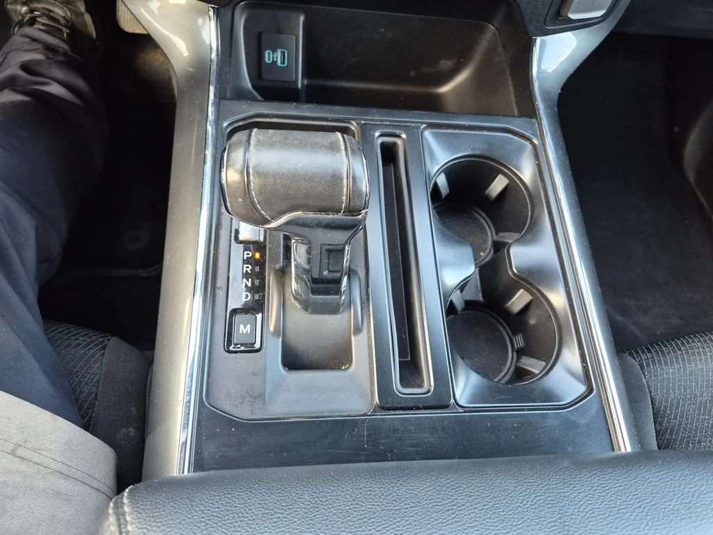 Certified Used 2023 Oxford White Ford XLT image 35