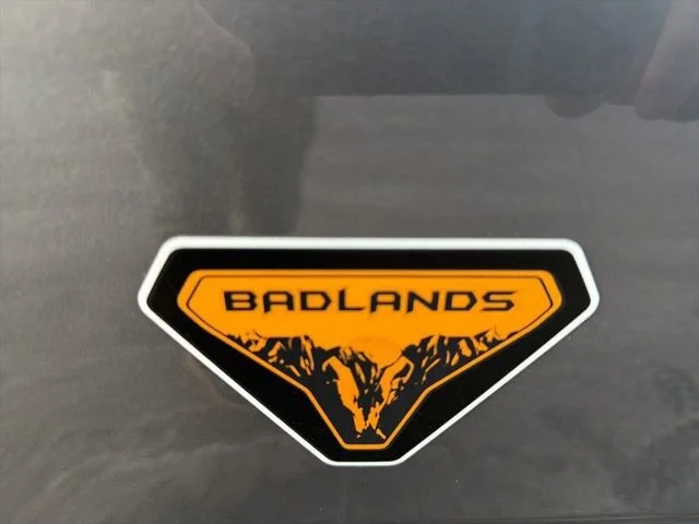 Used 2022 Gray Ford Badlands image 11