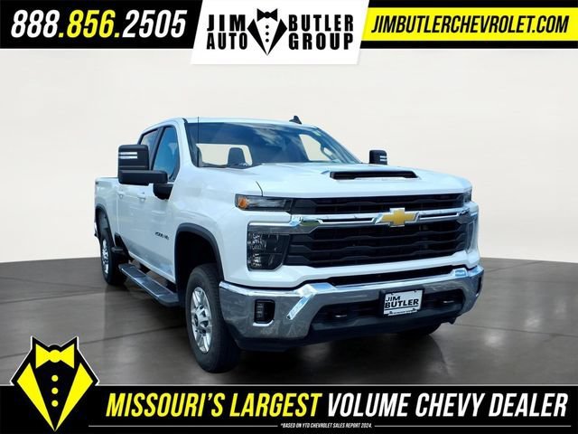 Used 2025 Summit White Chevrolet LT image 25