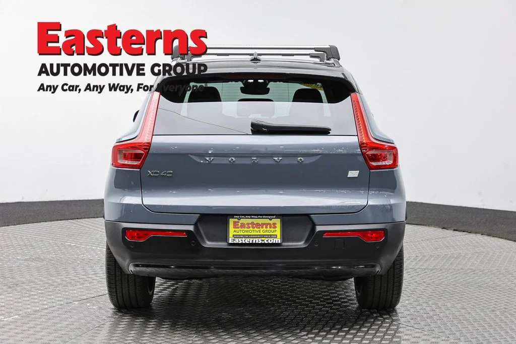 Used 2022 Gray Volvo P8 Ultimate image 6