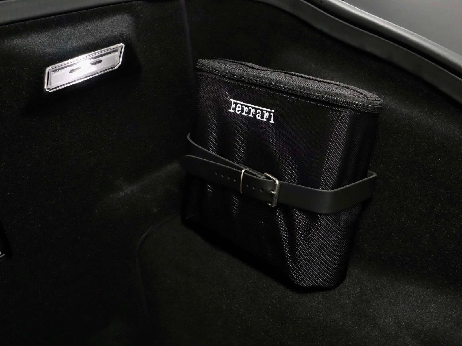 Certified Used 2018 Nero Ferrari  image 12