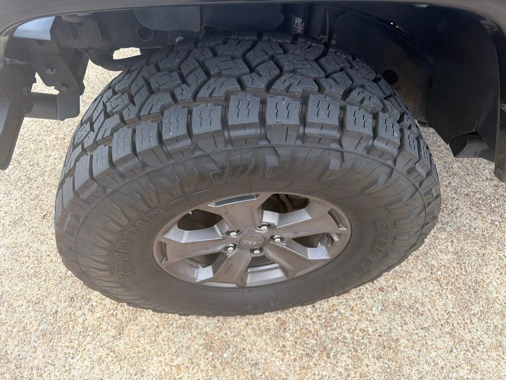 Used 2017 Black Jeep Unlimited Rubicon Recon image 8