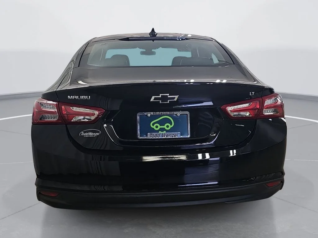 Certified Used 2022 Black Chevrolet LT image 5