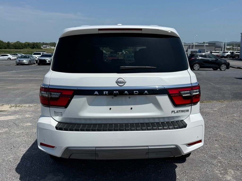 Used 2023 White Nissan Platinum image 19