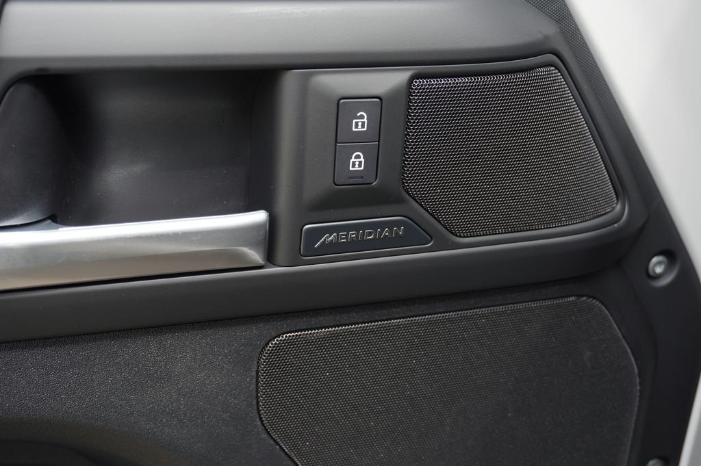 New 2026 Borasco Grey Land Rover S image 11
