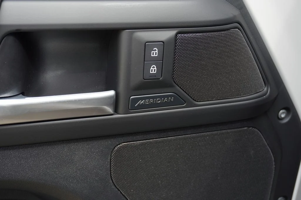 New 2026 Borasco Grey Land Rover S image 11