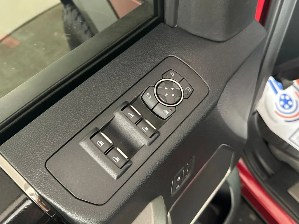 Used 2018 Red Ford Raptor image 14