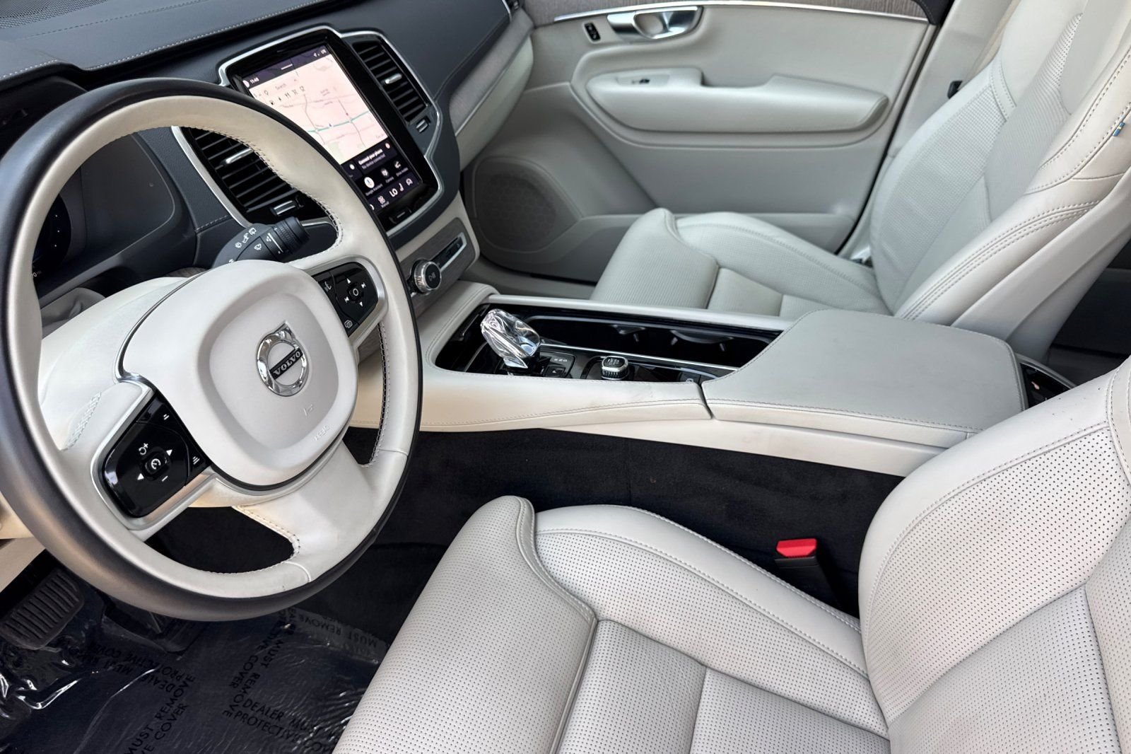 Used 2023 Blue Volvo Ultimate image 9