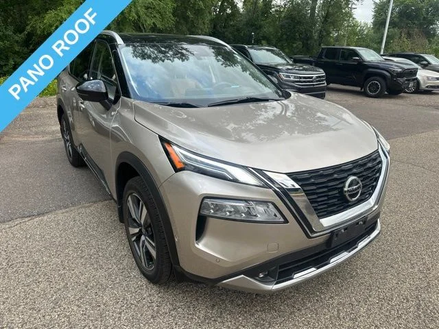 2021 Nissan Rogue Platinum AWD's photo