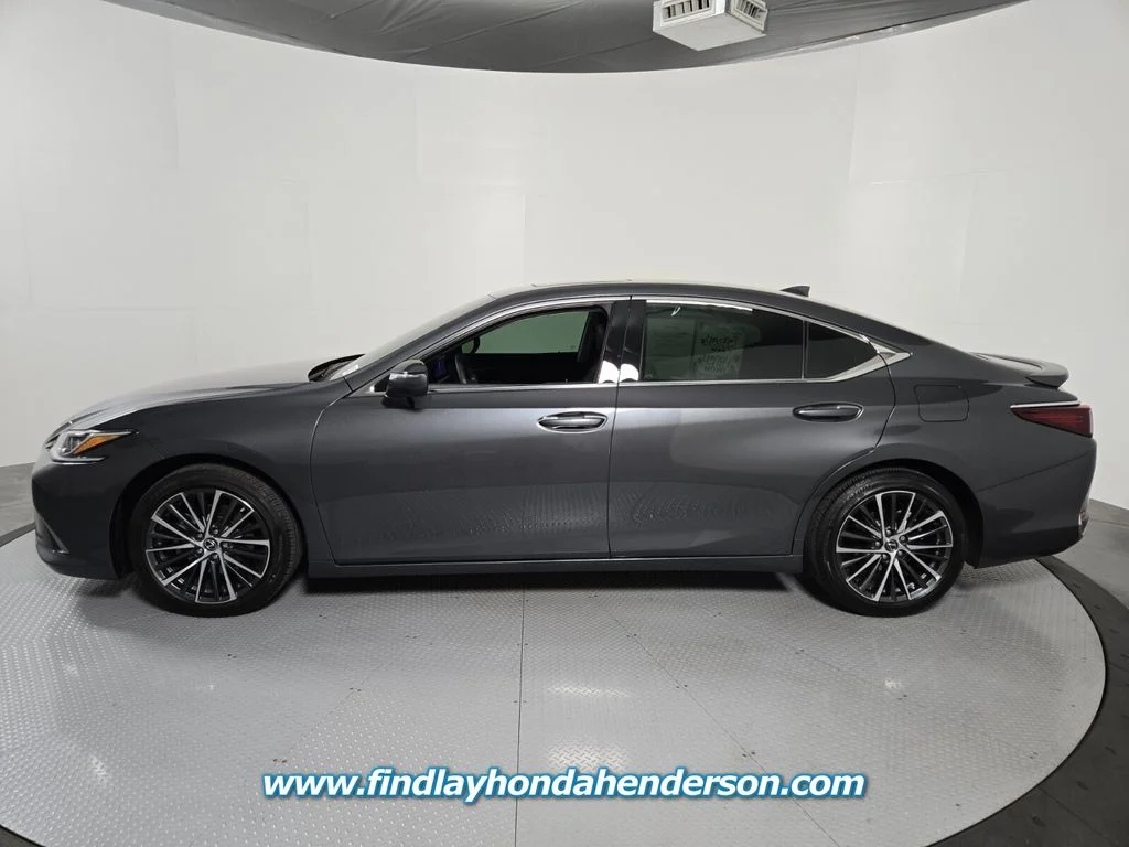 Used 2024 Gray Lexus 300h image 3