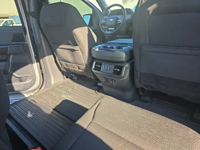 Used 2024 Silver Ford XLT image 12