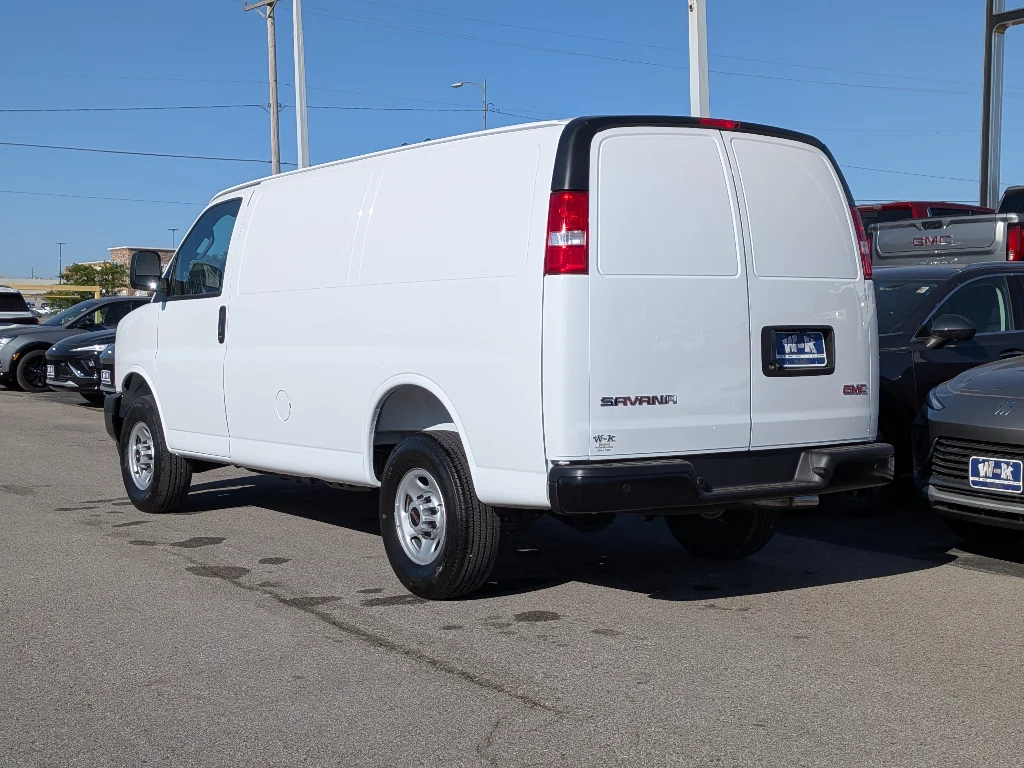 New 2026 Summit White GMC Work Van image 6
