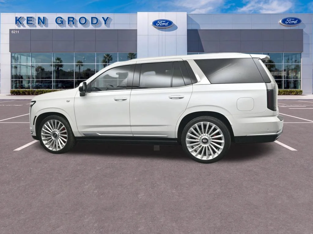 Used 2025 White Cadillac Premium Luxury Platinum image 3