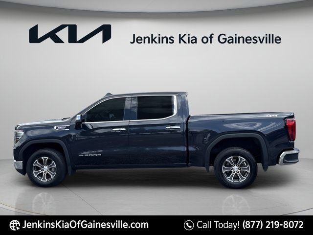 Used 2025 Silver GMC SLT image 7