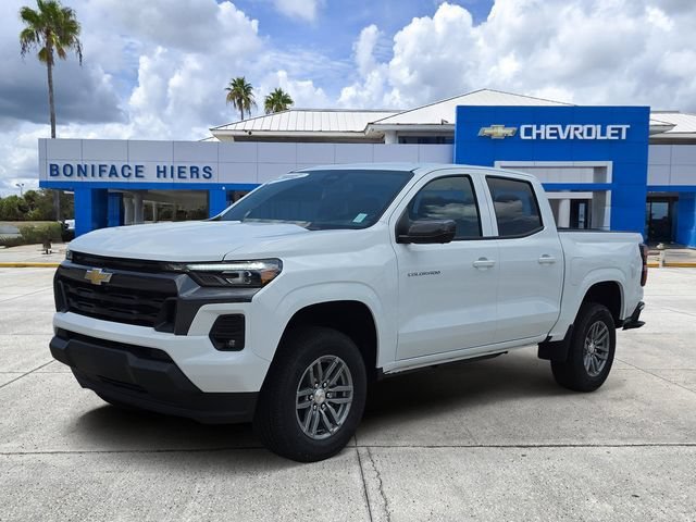 New 2026 Summit White Chevrolet LT image 2