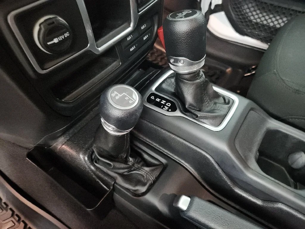 Certified Used 2018 White Jeep Unlimited Sport image 30