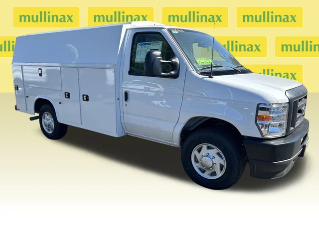 2025 Ford E-350SD Base