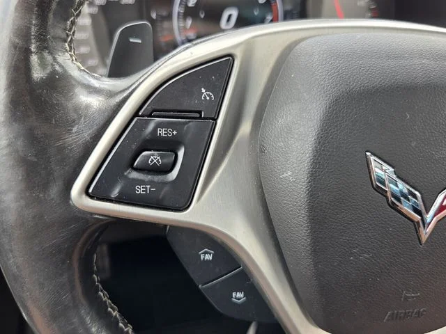 Used 2019 White Chevrolet Stingray Z51 image 19