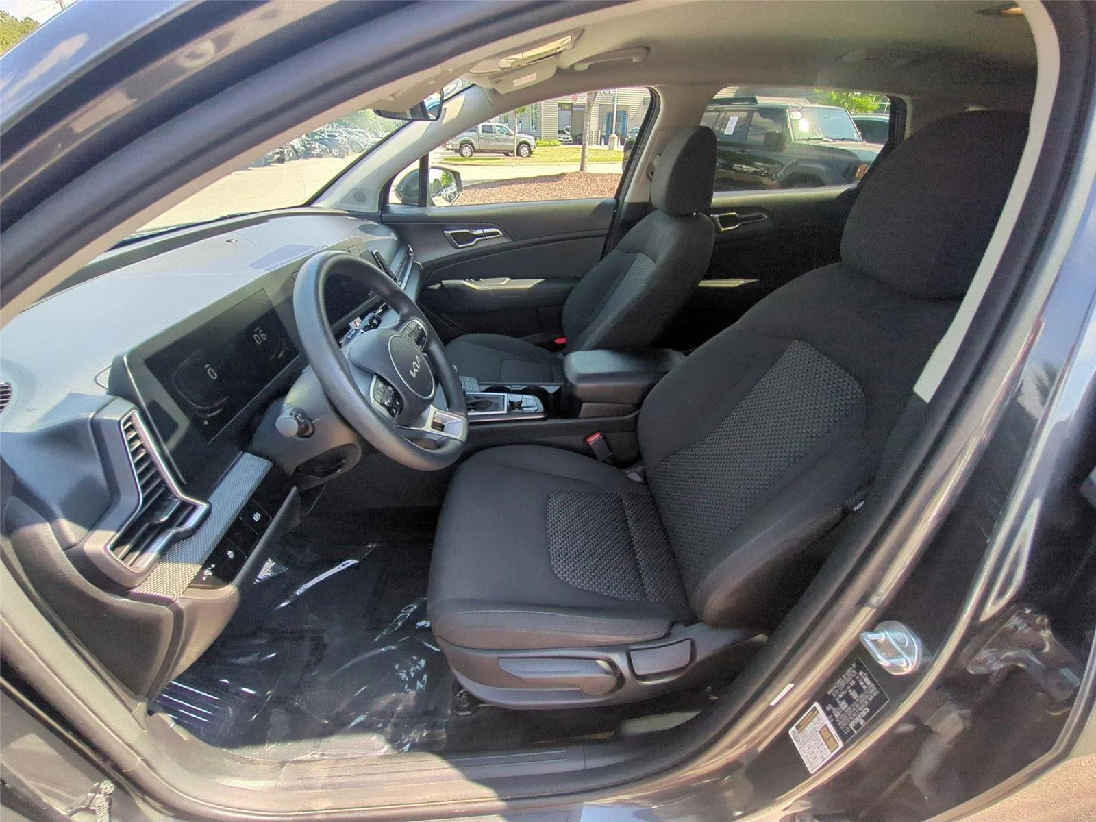 Used 2023 Gravity Gray Kia LX image 18