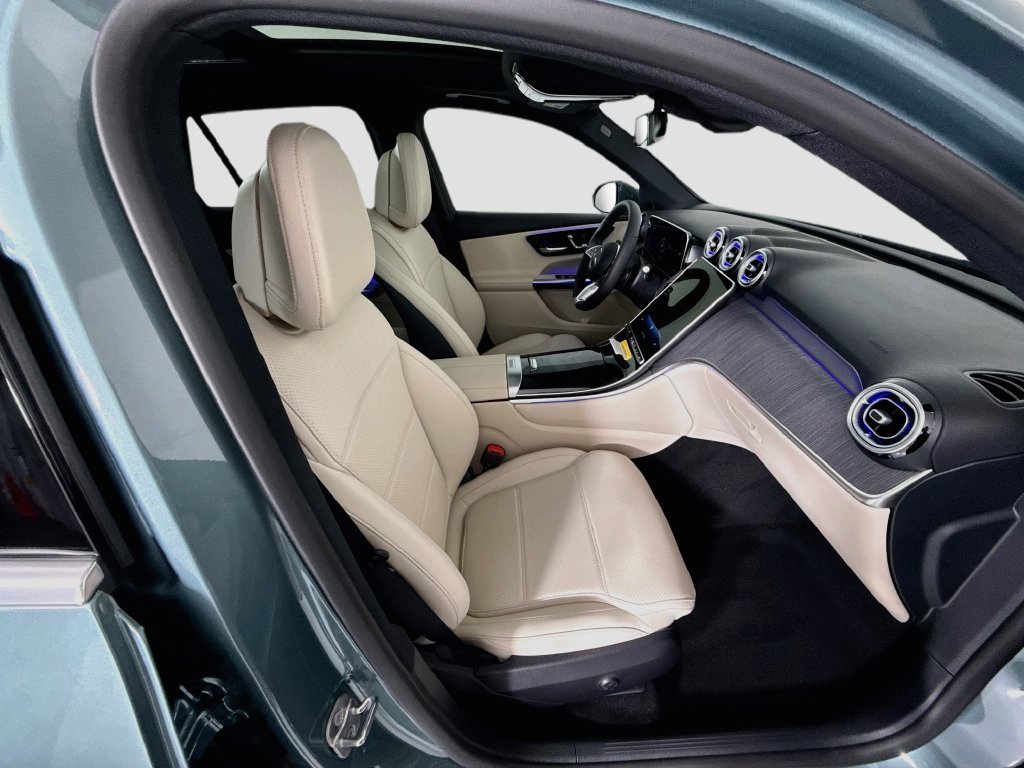 New 2027 Verde Silver Metallic Mercedes-Benz GLC 300 image 20