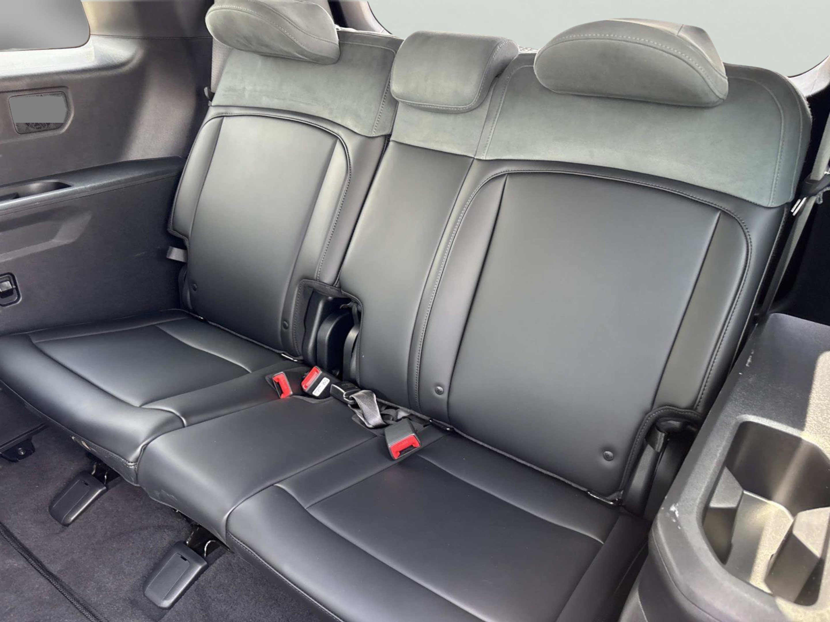 New 2027 Glacial White Pearl Kia X-Line SX-Prestige image 16