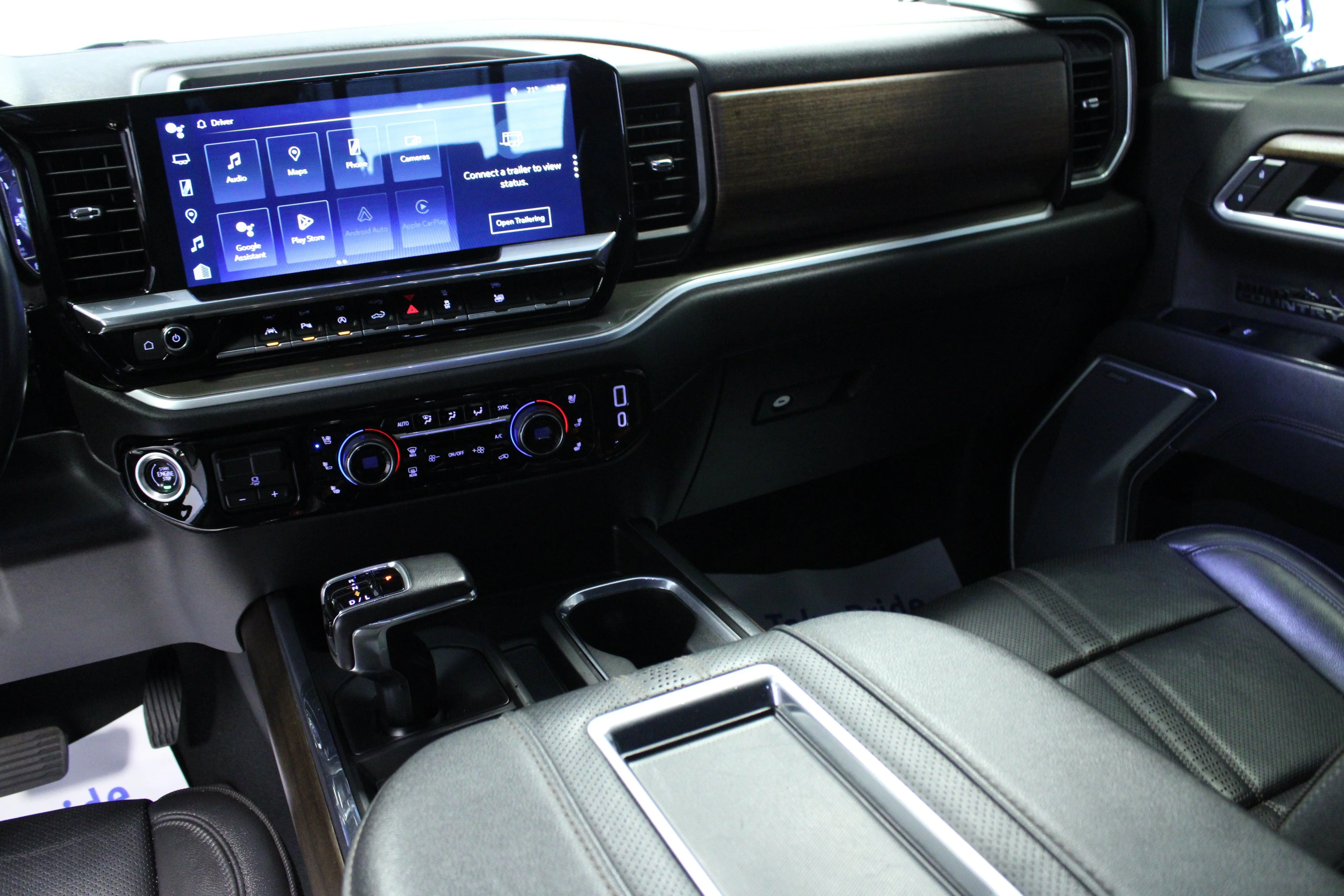 Used 2022 Black Chevrolet High Country image 19