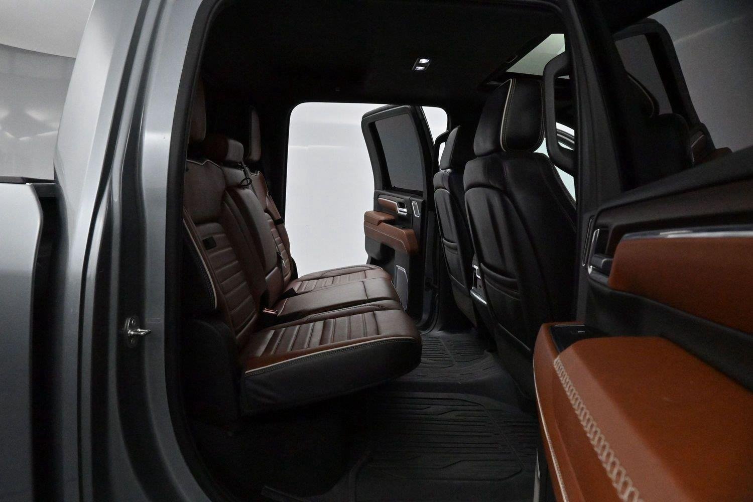 Used 2024 Sterling Metallic GMC Denali Ultimate image 33