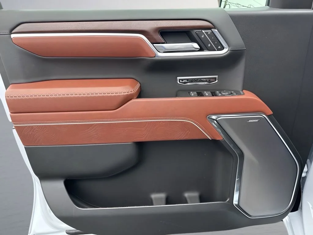 New 2026 Glacier White Tricoat GMC Denali Ultimate image 28