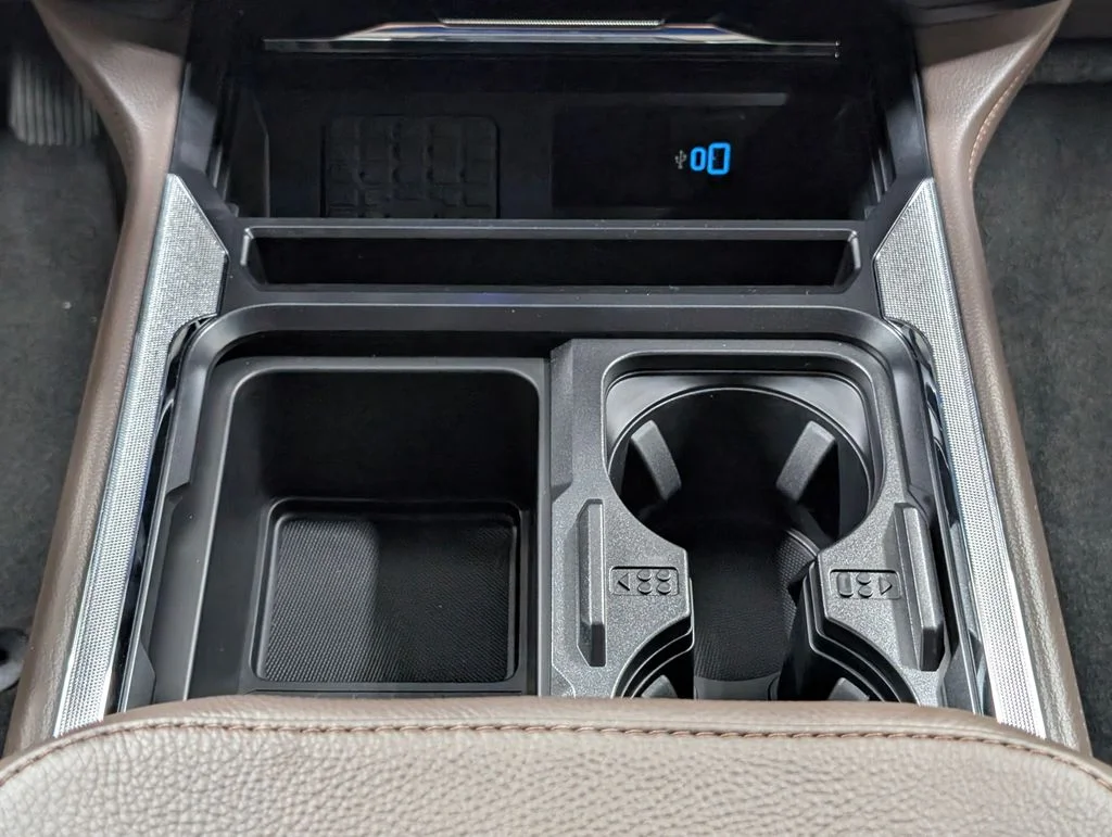 New 2026 Oxford White Ford F-250® King Ranch® image 9