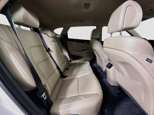 Used 2017 Dazzling White Hyundai Limited image 23